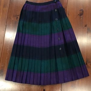 Pleated Tri color skirt.